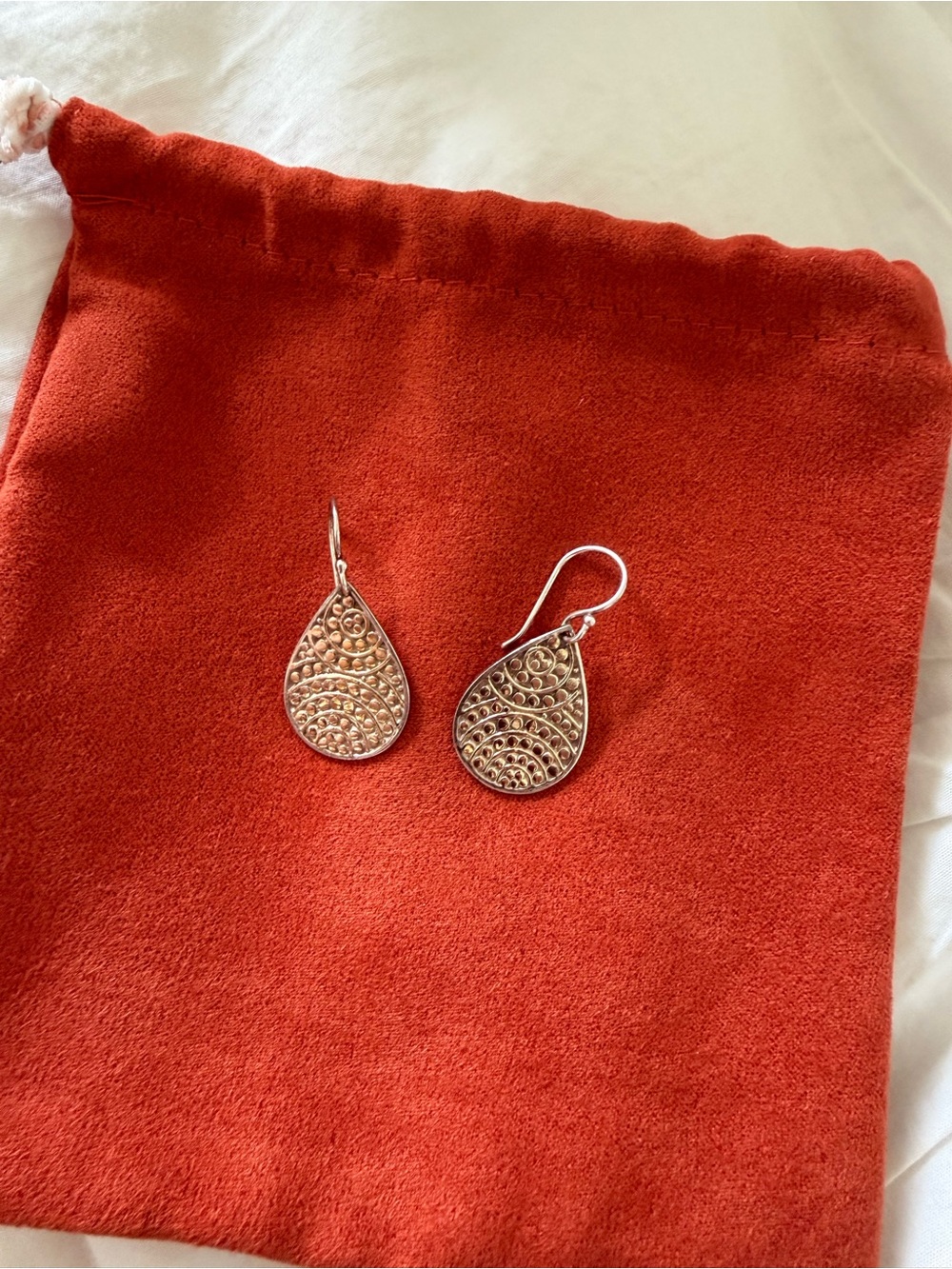 ANNA BECK 925 silver and gold tear drop earrings